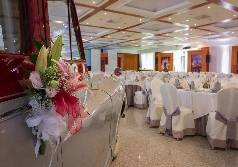 هتل Bardo Recoletos Coco