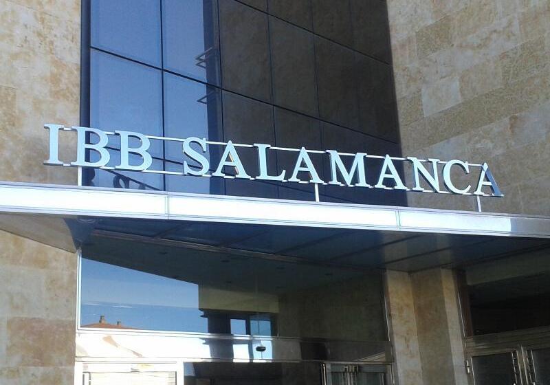 فندق Bardo Recoletos Coco