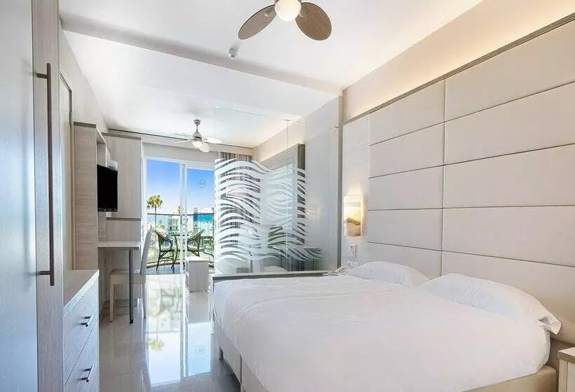 호텔 Bull Dorado Beach & Spa