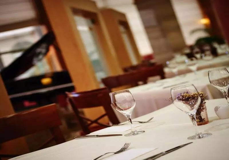 Gran Hotel De Ferrol