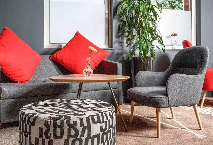 ホテル Ibis Coventry Centre