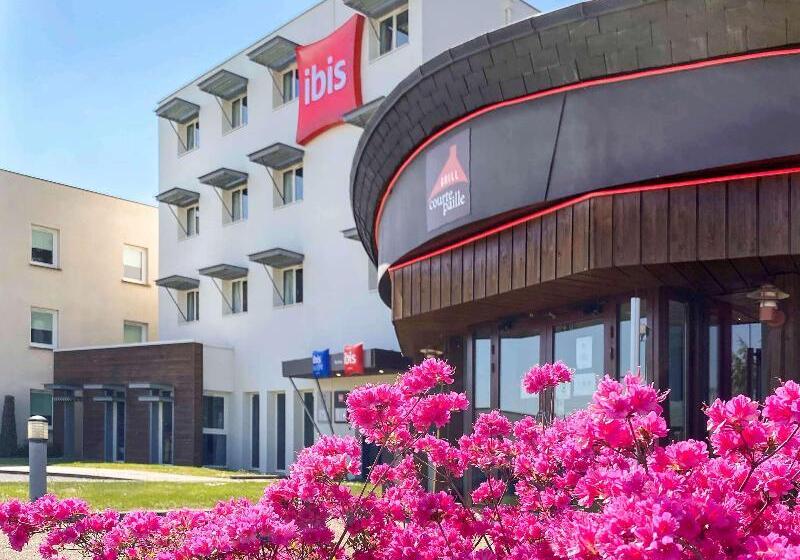 בית מלון כפרי Ibis Styles Pontivy Centre Bretagne