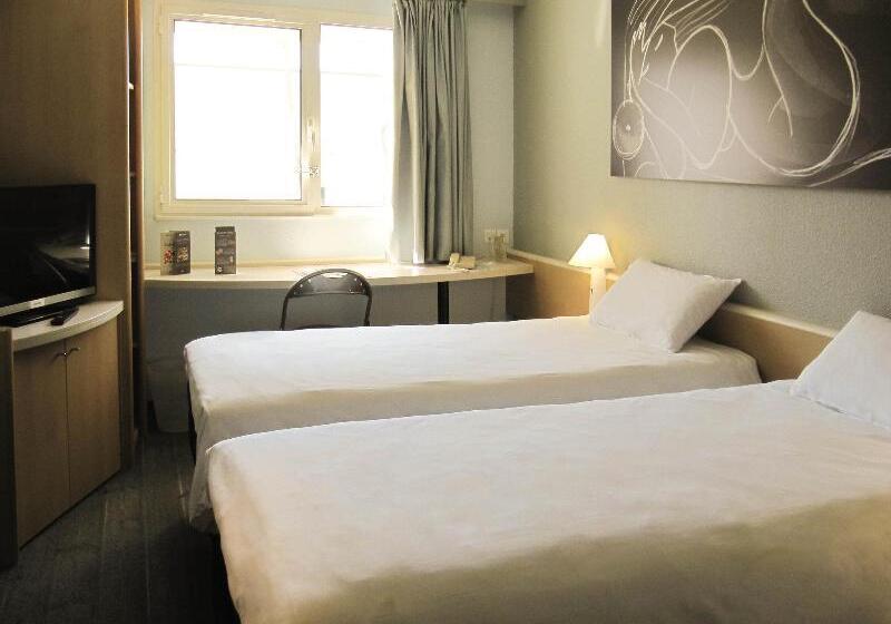 בית מלון כפרי Ibis Styles Pontivy Centre Bretagne