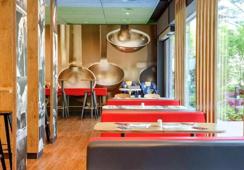 هتل Ibis Zurich City West