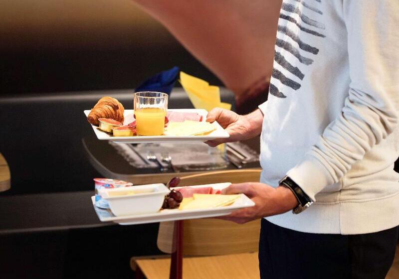 هتل Ibis Zurich City West