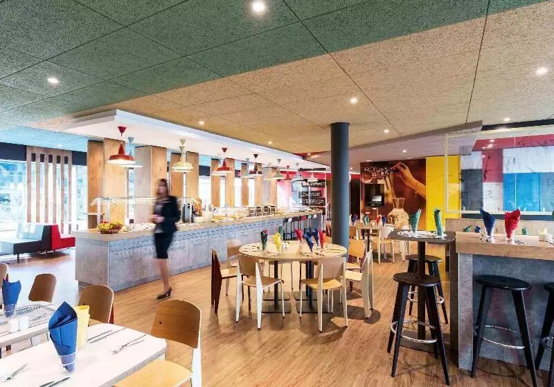 هتل Ibis Zurich City West