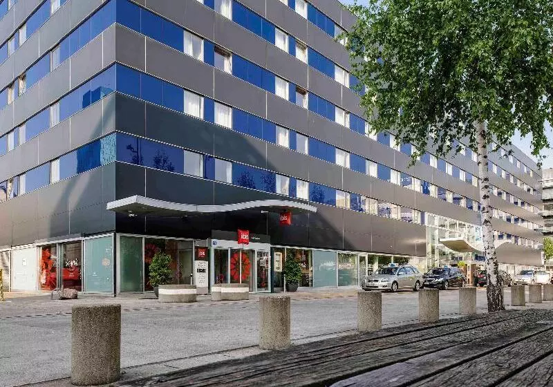هتل Ibis Zurich City West