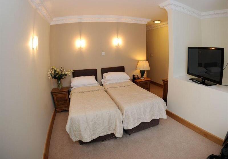 Old Mill Hotel & Lodge