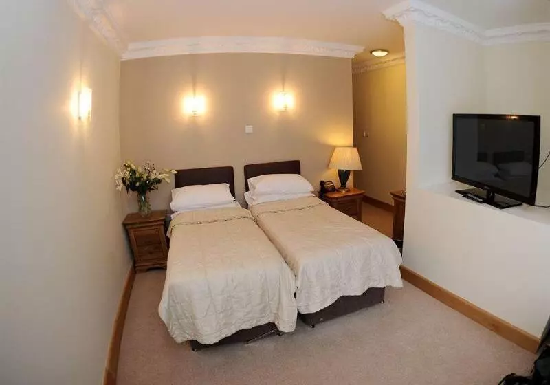 Old Mill Hotel & Lodge