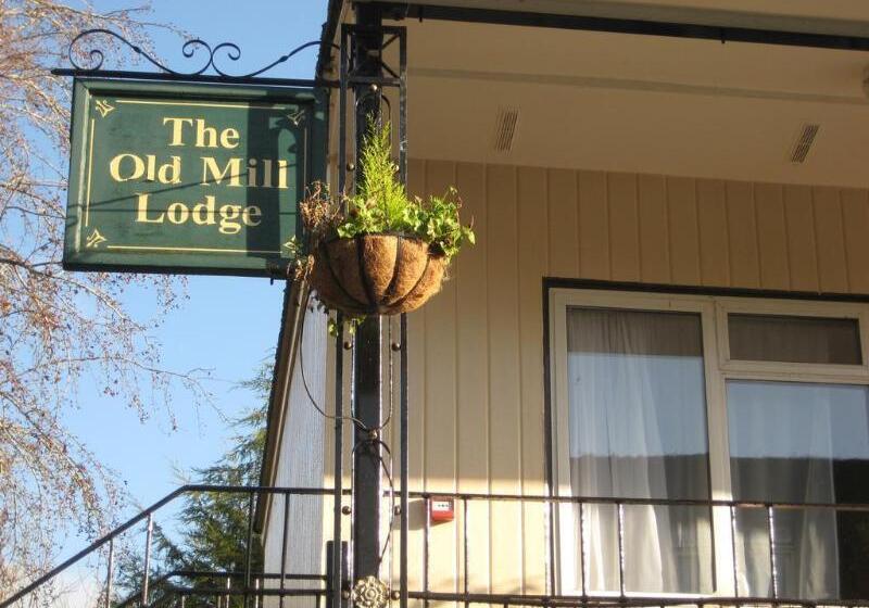 Old Mill Hotel & Lodge