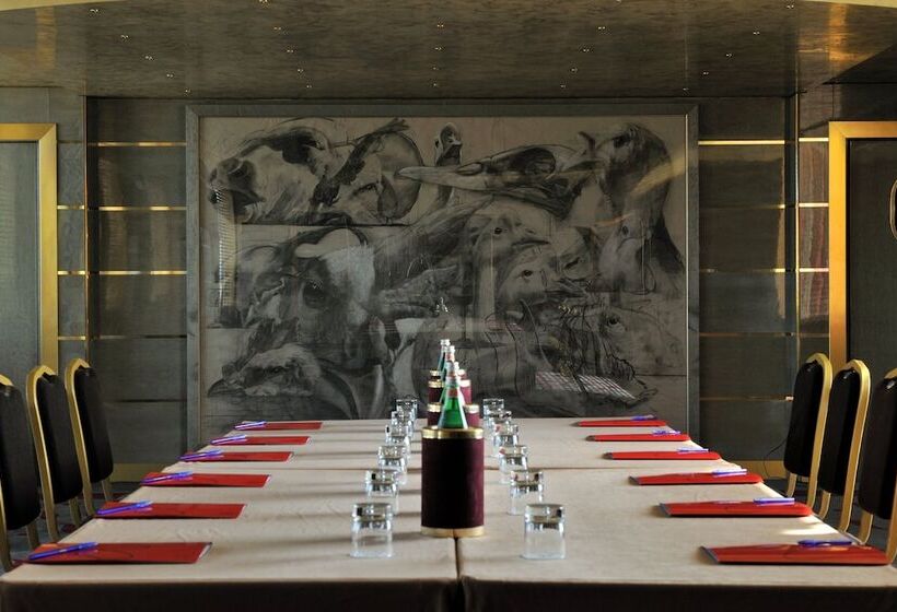 בית מלון כפרי Royal Garden