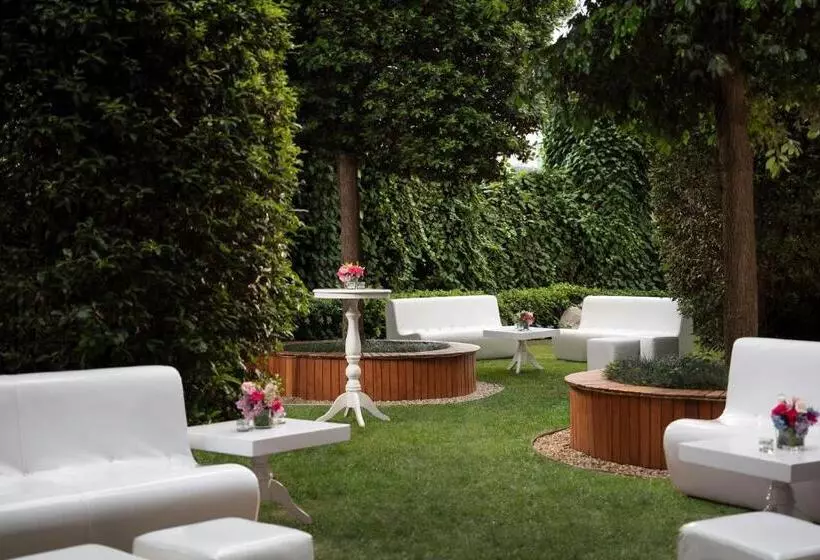 Otel Sheraton Istanbul Levent