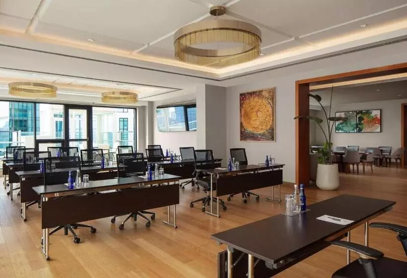 Otel Sheraton Istanbul Levent