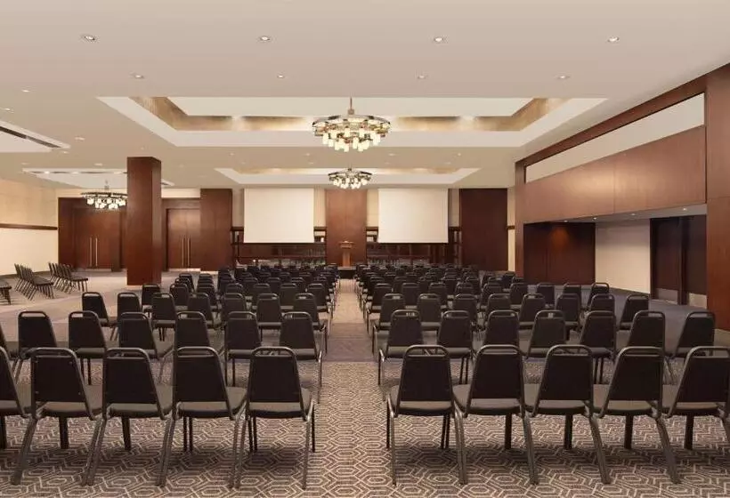 Otel Sheraton Istanbul Levent