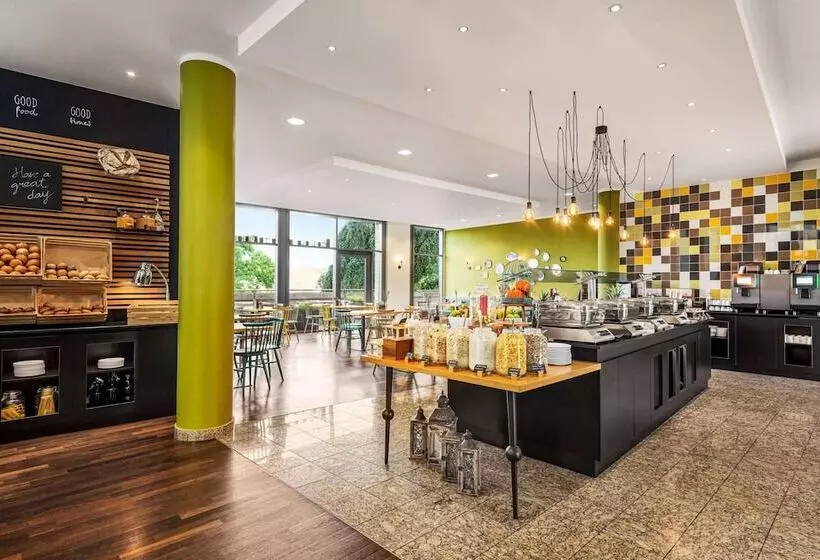 בית מלון כפרי Vienna House Easy By Wyndham Wuppertal