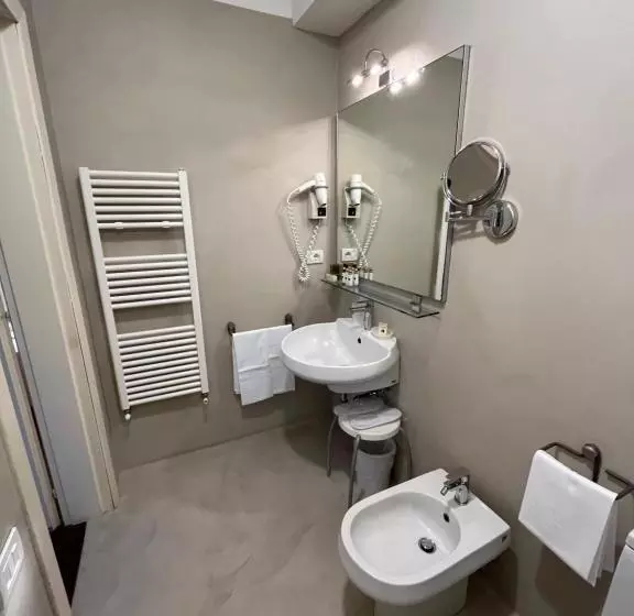 فندق Villa I Barronci Resort & Spa