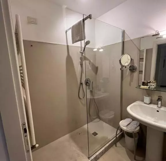 فندق Villa I Barronci Resort & Spa