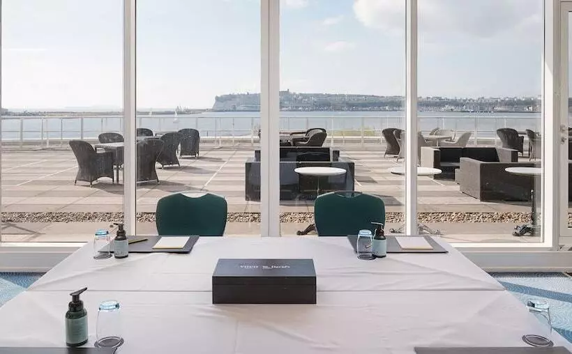 Отель Voco St. David S Cardiff, An Ihg