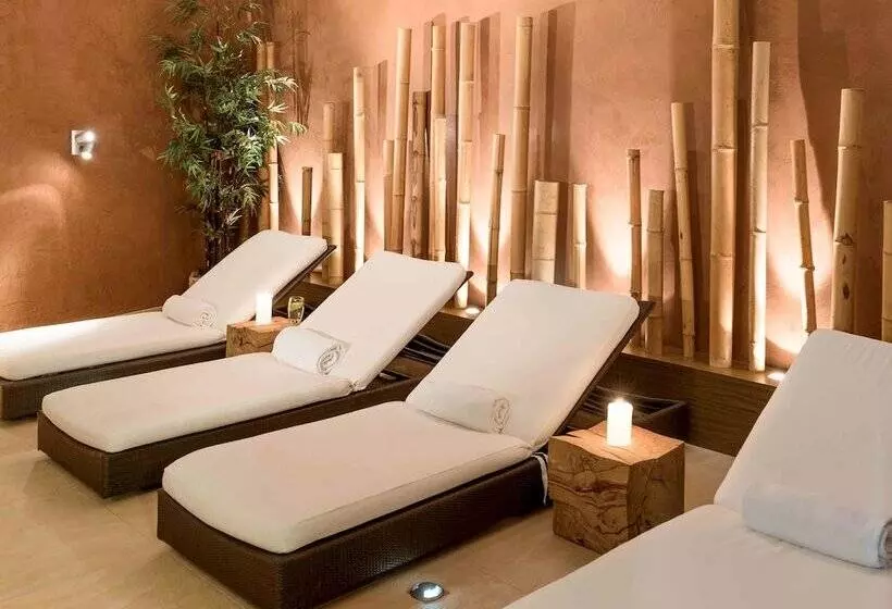 Novotel Geneve Centre