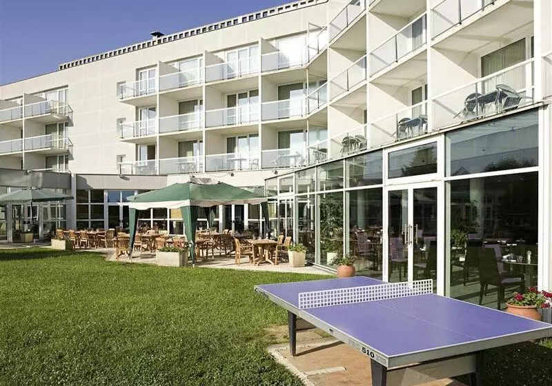 Novotel Senart Golf De Greenparc