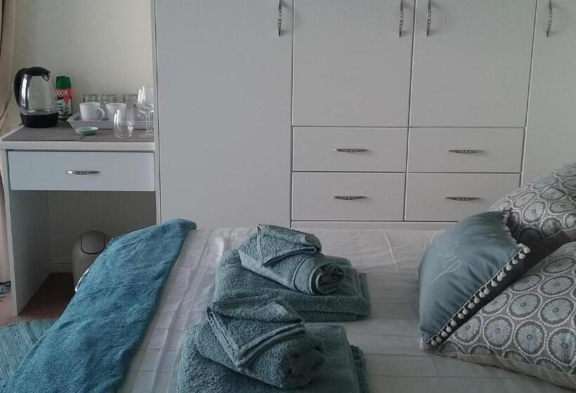 مبيت وإفطار Wave Dancer