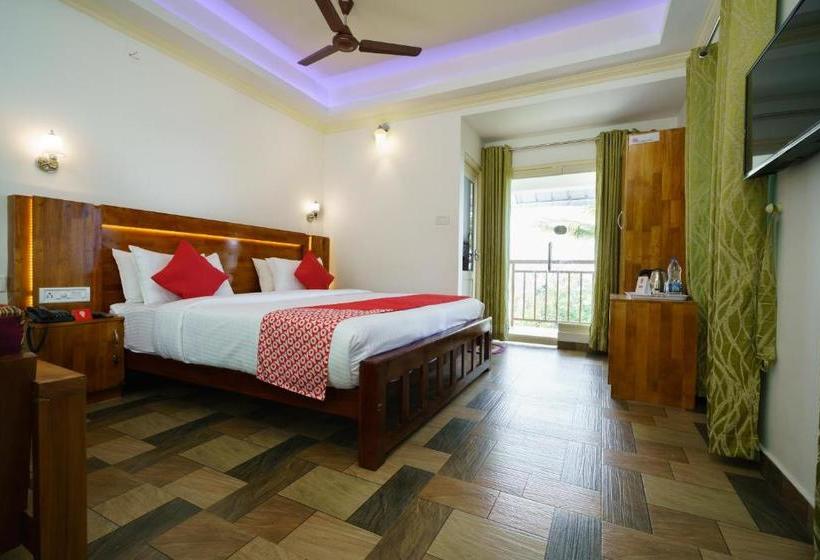 בית מלון כפרי Oyo 14253 Lime Light Resort