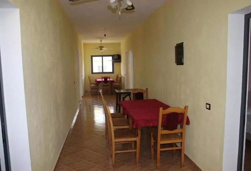 Majatalo Haka Guesthouse