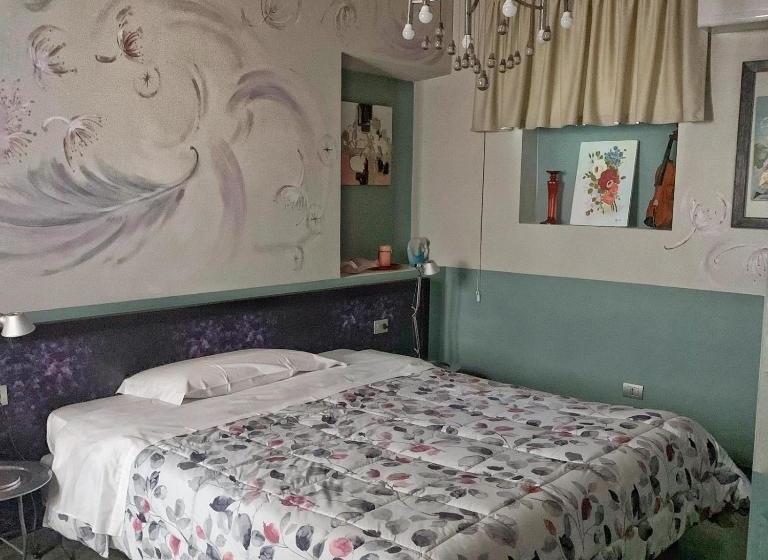 بنسيون Locanda Cortiletto D'alba