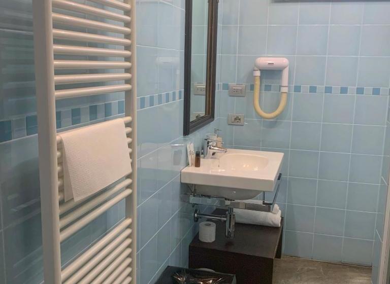 بنسيون Locanda Cortiletto D'alba