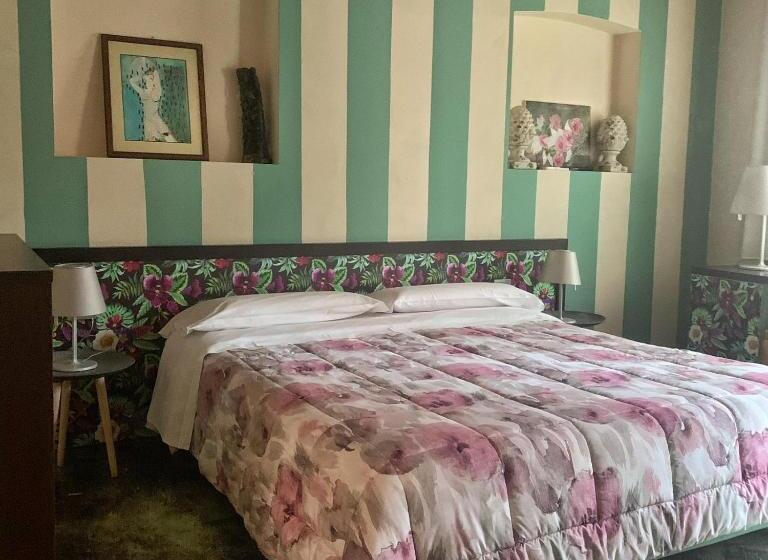 بنسيون Locanda Cortiletto D'alba