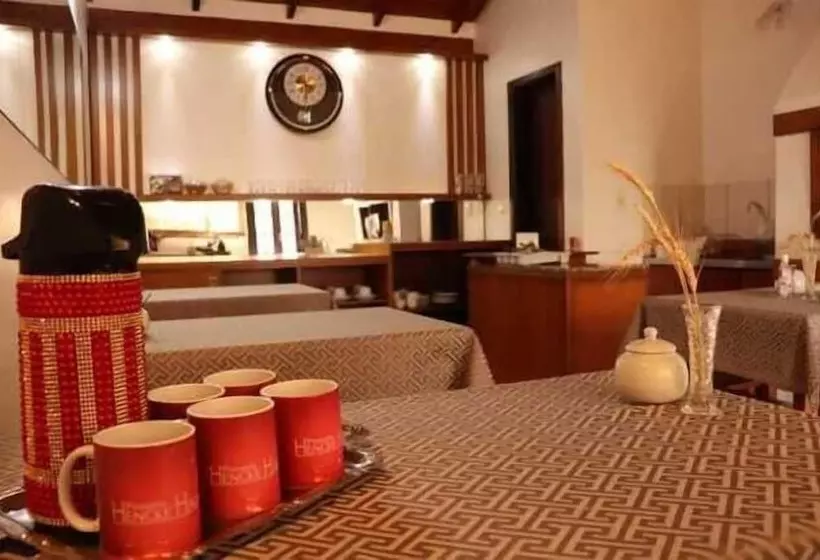 پانسیون Pousada Hencke Haus