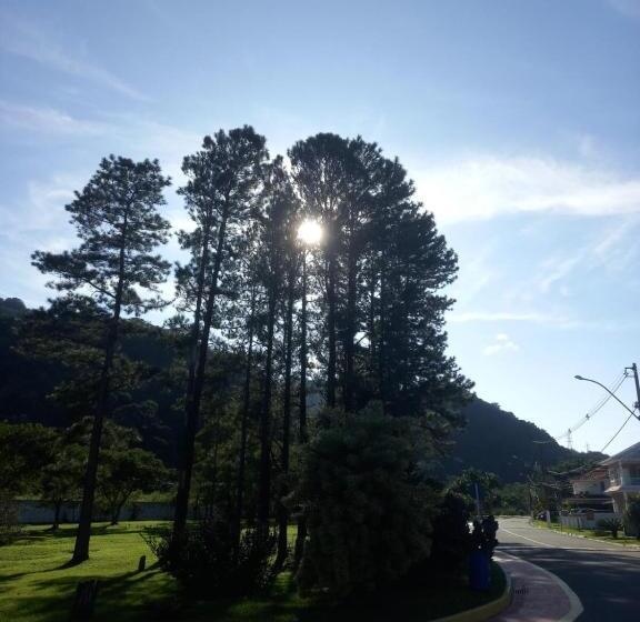 פנסיון Pousada Reserva Do Sahy