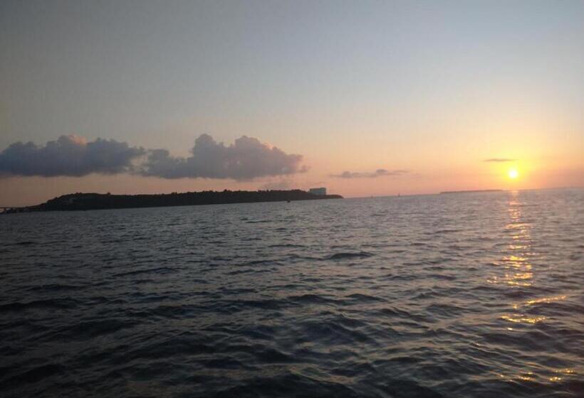 Pensão Sesoko Island Guest House Kafuu Village