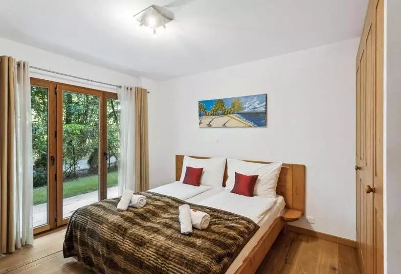 The Lodge By Mrs Miggins