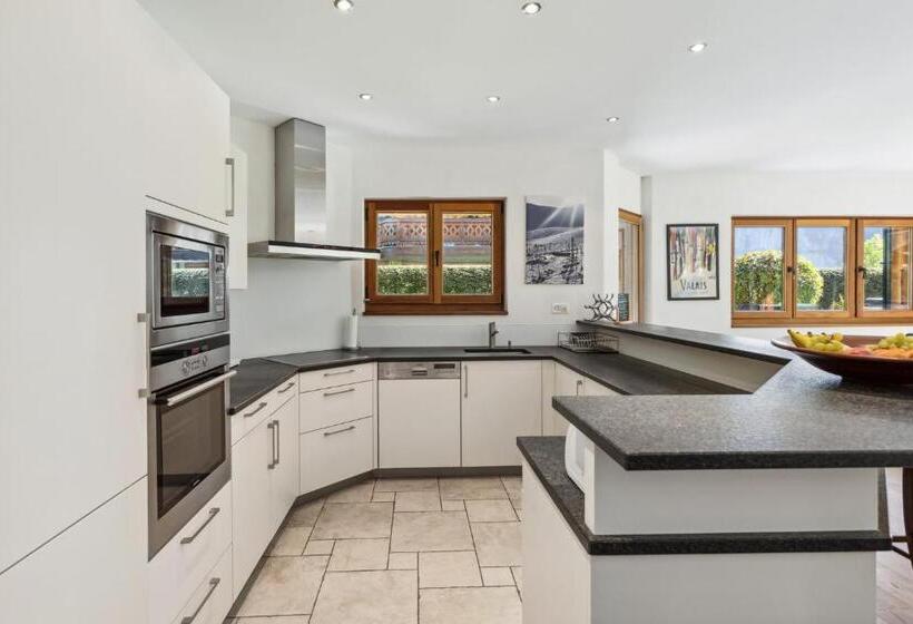 The Lodge By Mrs Miggins