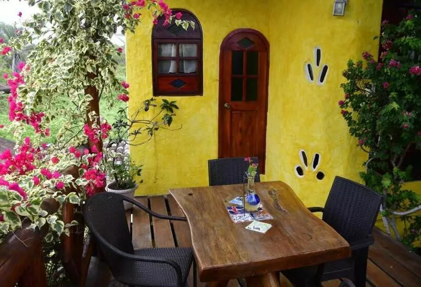 Casa Del Lago Lodging House