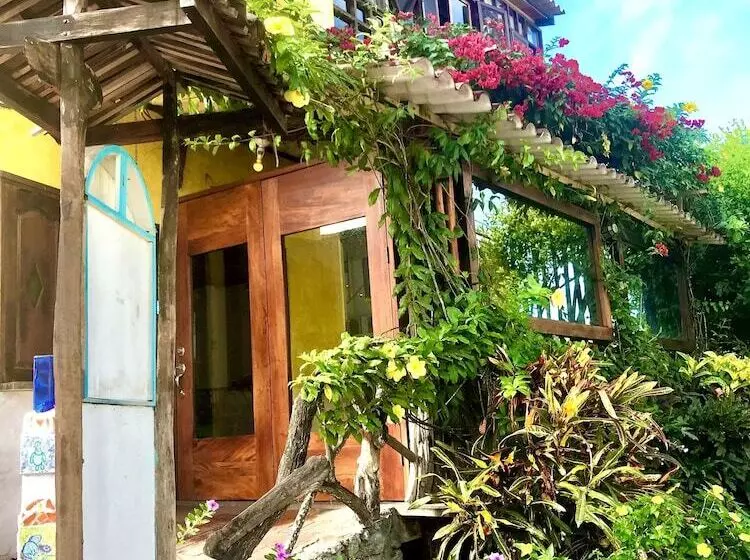 Casa Del Lago Lodging House