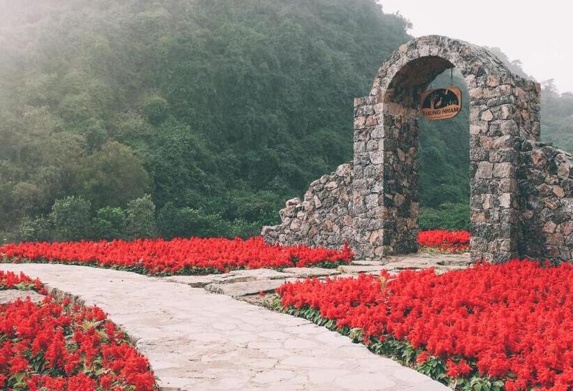 Hotel Thung Nham Resort