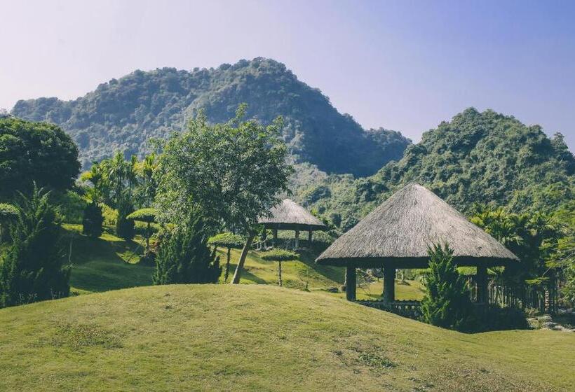 Hotel Thung Nham Resort