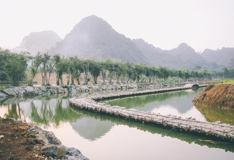 Hotel Thung Nham Resort