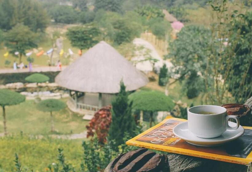 Hotel Thung Nham Resort