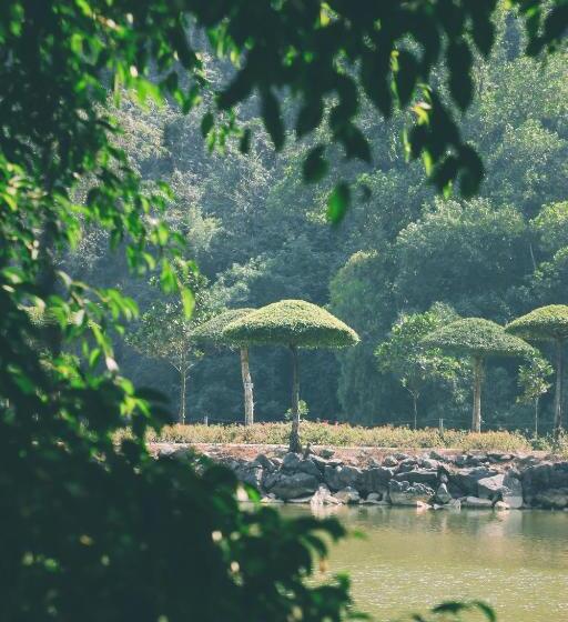 Hotel Thung Nham Resort