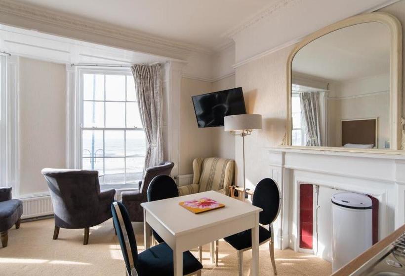 No 46 Marine Terrace