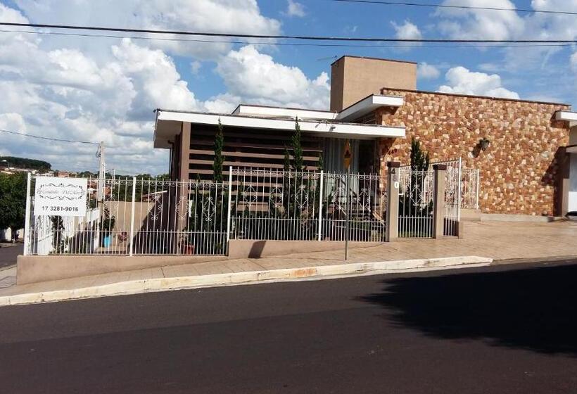 پانسیون Cantinho Delmar