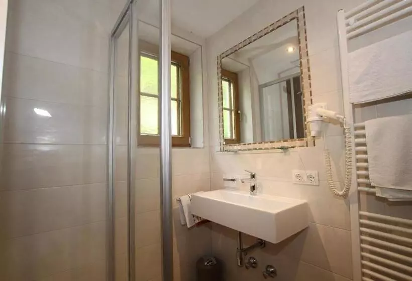 Majatalo Landhaus Granat