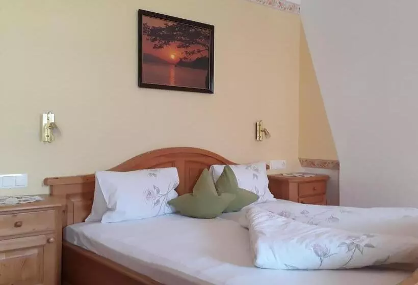 Majatalo Landhaus Granat