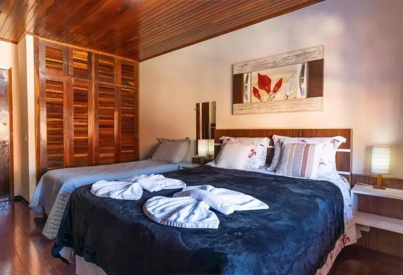 ペンション Pousada Avenida