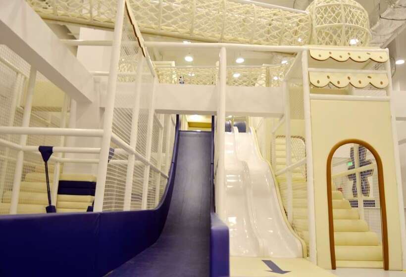 Grand Bay Hotel Beijing