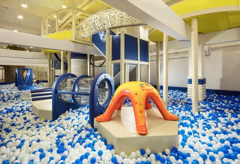 Grand Bay Hotel Beijing