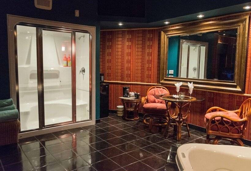 Mariaggi's Theme Suite Hotel & Spa